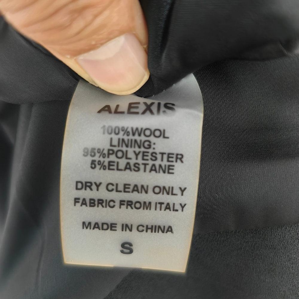 Alexis Fiore Dress - Picture 13 of 13